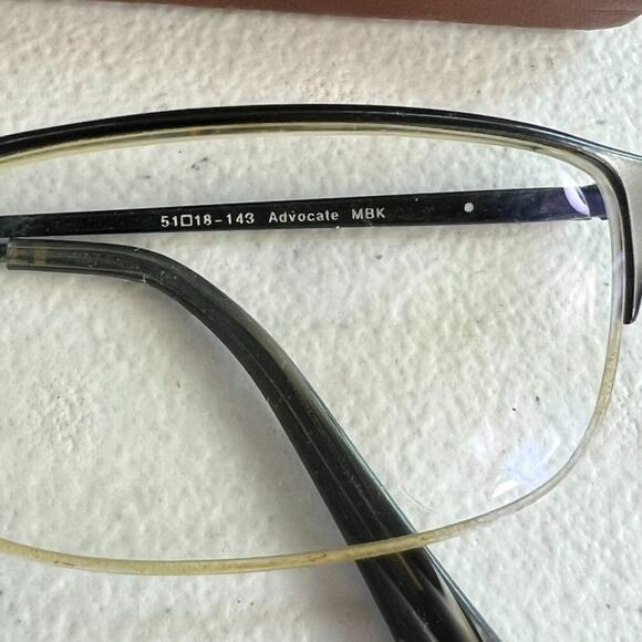 OLIVER PEOPLES Eyeglass 51[]18-143 Advocate MBK Titanium 100 Frames JAPAN Vtg - Picture 8 of 12